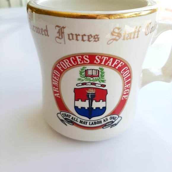 VTG ARMED FORCES COLLEGE MUG - Picture 10 of 10